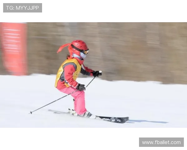 成都攀岩队创新盯防策略助力运动员提升竞技水平与安全保障 成都攀岩队创新盯防策略助力运动员提升竞技水平与安全保障