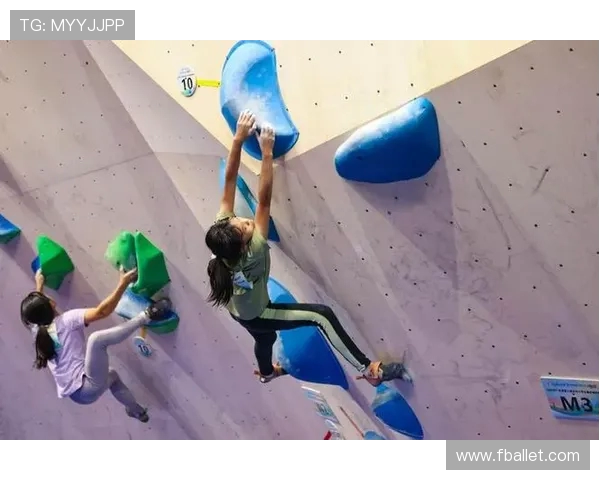 深圳攀岩队的蜕变之路：从初学者到高手的深度探索与成长