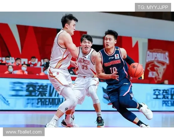 2019年季前赛精彩对决宏远与浙江的巅峰较量回顾