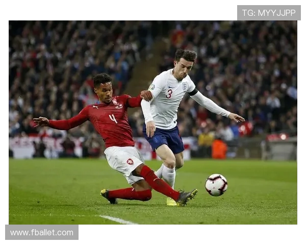 俄罗斯与捷克足球历史交锋记录分析与战绩回顾