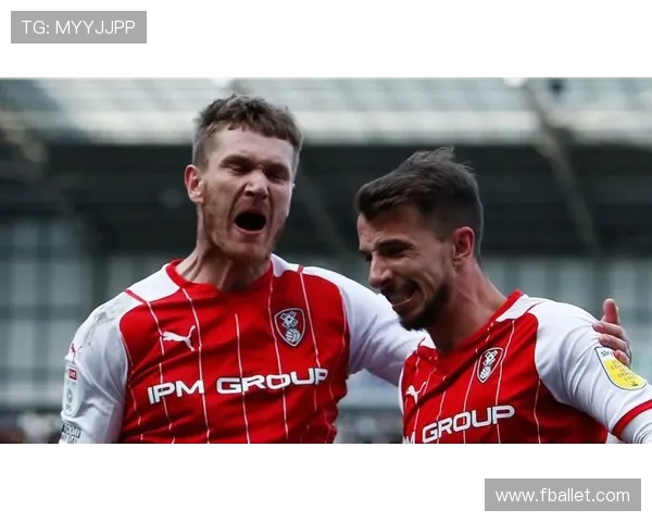 桑德兰主场迎战米尔顿凯恩斯争夺英甲联赛关键三分的激烈对决