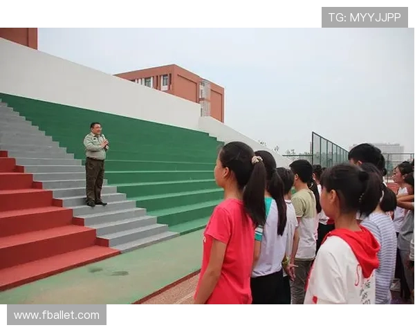 王少杰的成长之路：从平凡少年到卓越领袖的奋斗历程