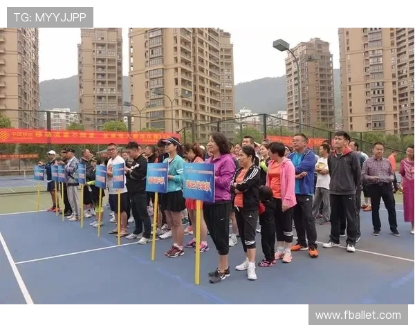 杭州网球队在总决赛中的灵活战术与团队协作表现分析