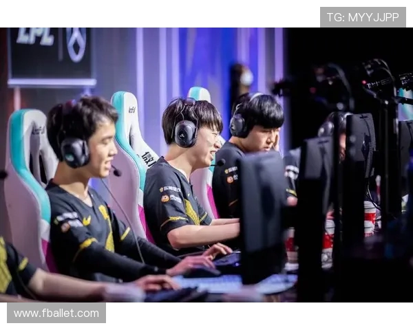 RNG在王者荣耀赛场上的经验变革与战术创新引发热议